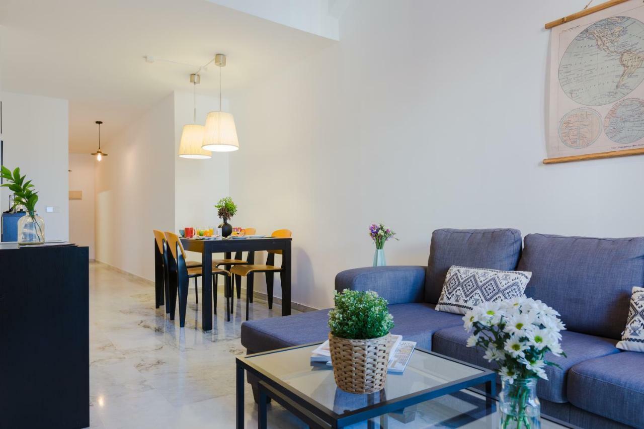 Hola Atarazanas Apartament Malaga