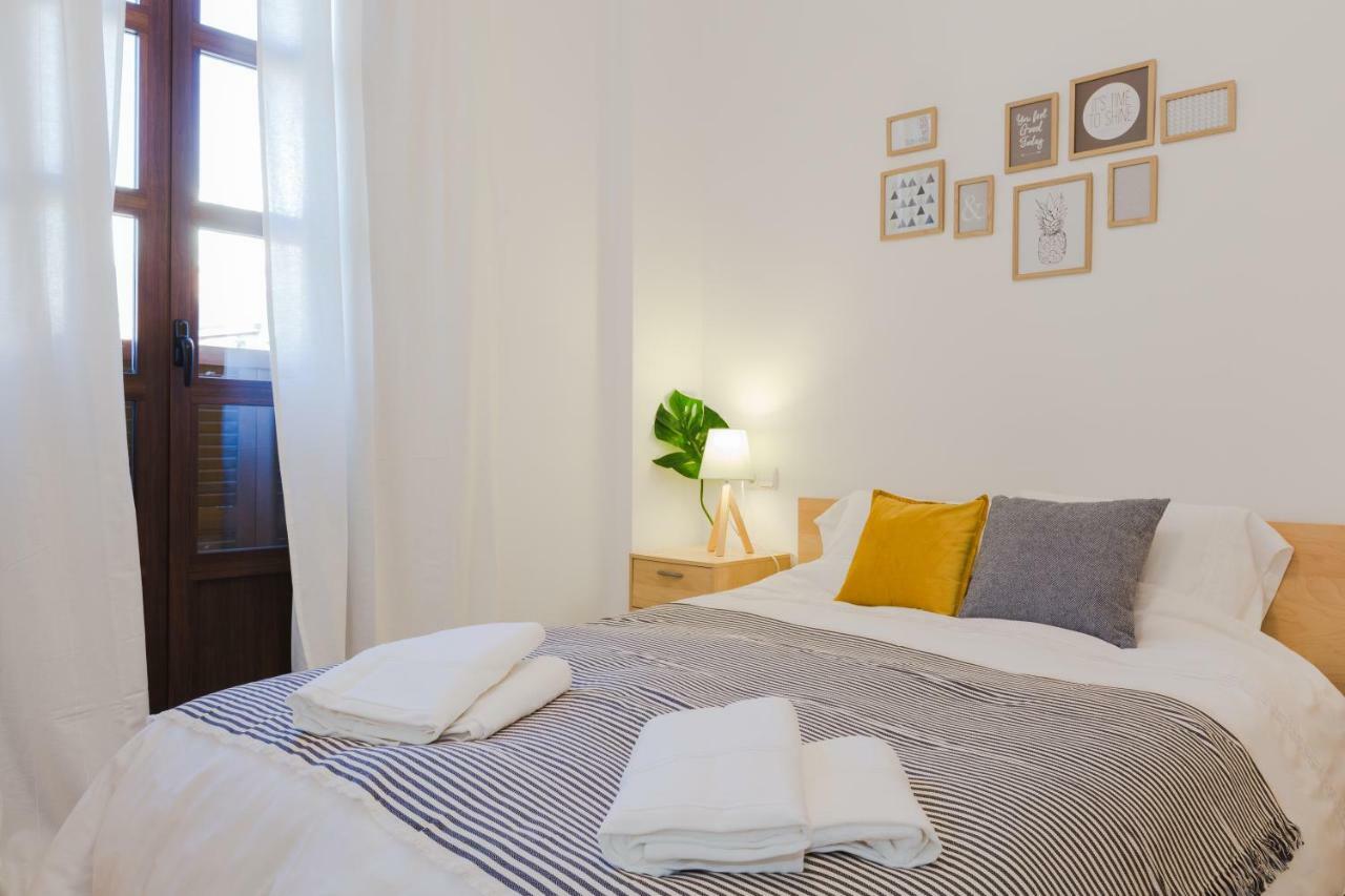Hola Atarazanas Apartament *