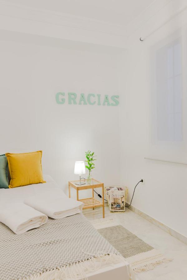 Hola Atarazanas Appartement *